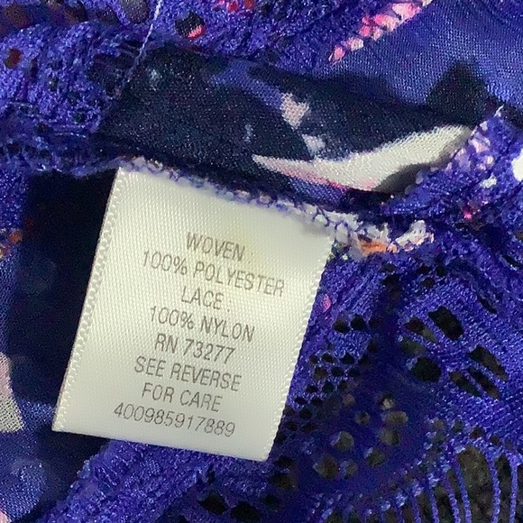 Women’s candies cardigan blue floral lace size large - Picture 6 of 6